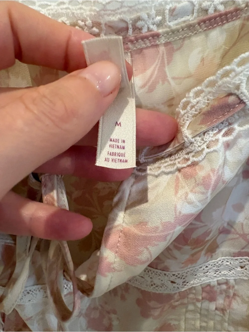 NEW Anthropologie floral Lace-Trim Camisole Tank Top - size MEDIUM